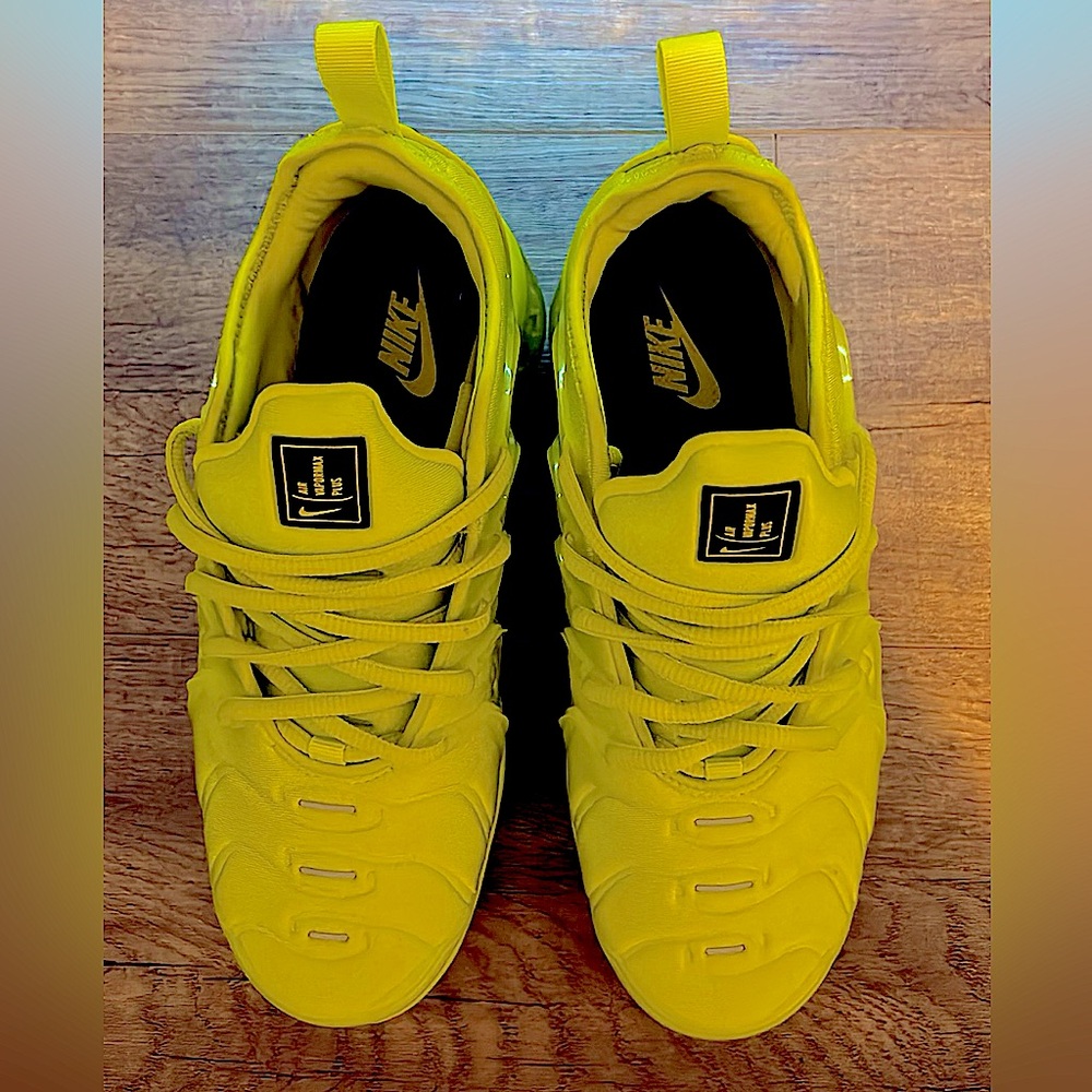 SOLD SOLD SOLD via Facebook Marketplace:::These are brand new Nike Vapor air max